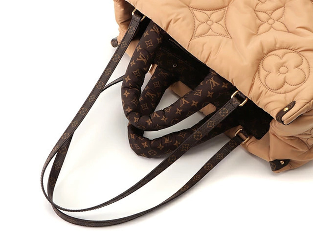 LOUIS VUITTON On The Go LV Pillow Beige Cream - Picture 2 of 9